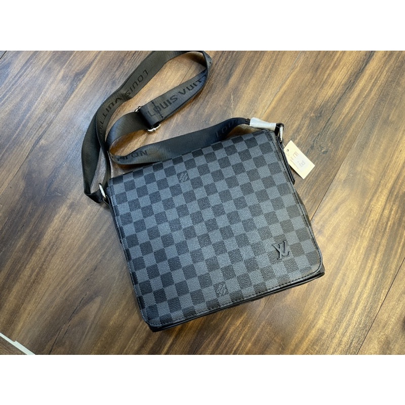 Túi đeo chéo hoạ tiết hoa