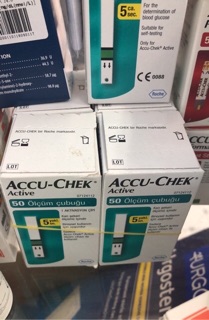 Que thử đường huyết Accu-check Active 50