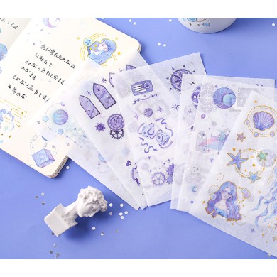 Set 3 Tấm Sticker Dán Trang Trí Hình Cô Gái Hoạt Hình Đáng Yêu
