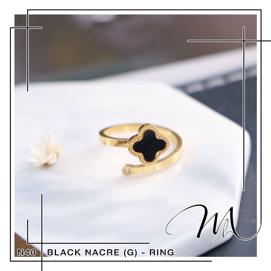 Nhẫn nữ hở Titan không gỉ freesize hình hoa 4 cánh xà cừ đen độc đáo - Măng’s House N40