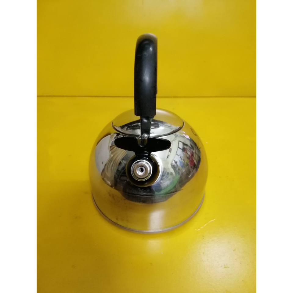 Ấm inox có còi hú nội địa Nhật (2L) (mã 862), Dùng được bếp từ