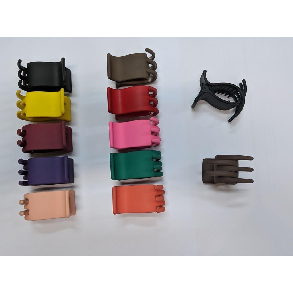 1 Kẹp gắp 5 răng loại lớn (màu ngẫu nhiên)