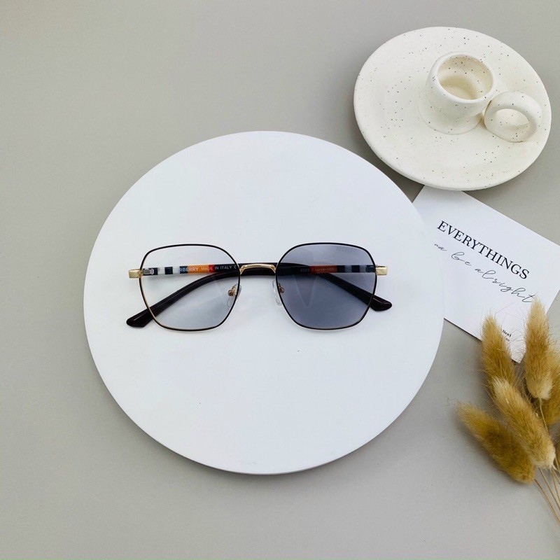 Kính giả cận Đổi Màu gọng kim loại mảnh dáng bầu form dễ mang đổi màu đi nắng - về đêm lại trong suốt như hình | BigBuy360 - bigbuy360.vn