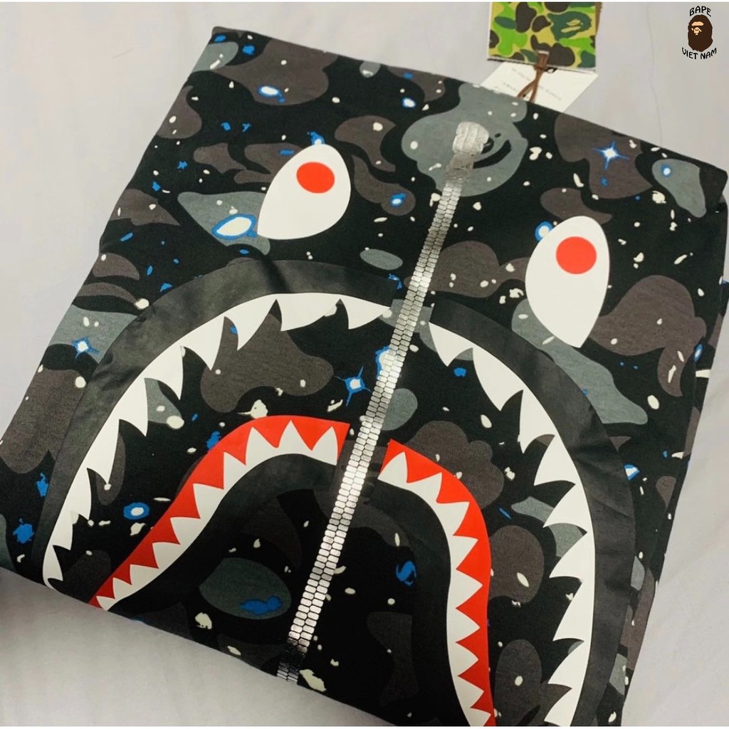 [Ảnh thật + FREESHIP] Tee Bape Shark Galaxy, Áo Thun Bape Cá Ngáo, Áo phông Bape Cá mập chất Cotton | BigBuy360 - bigbuy360.vn