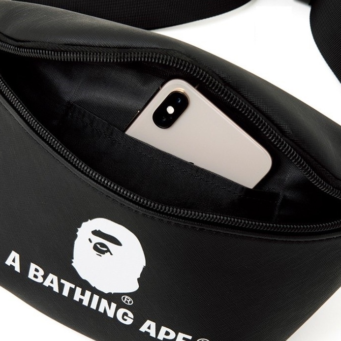 Túi đeo chéo Bape, Túi chéo Bape Bag, Chất liệu da, màu đen DuSo.LuxuryStreetwear