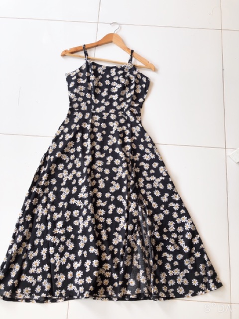 Váy 2 dây hoa nhí siêu xinh nhiều màu | BigBuy360 - bigbuy360.vn