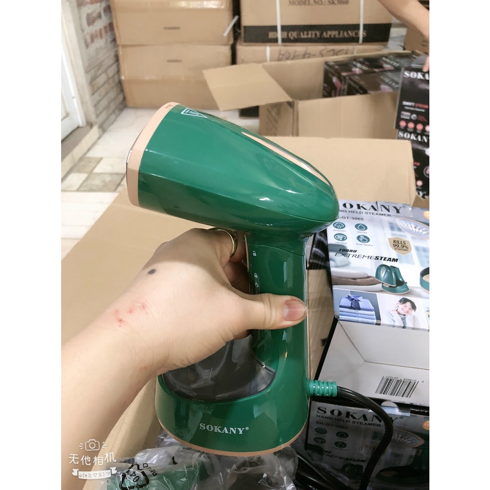 BÀN LÀ HƠI NƯỚC CẦM TAY SOKANY 3065 CÔNG SUẤT 1300W HÀNG CÓ SẴN