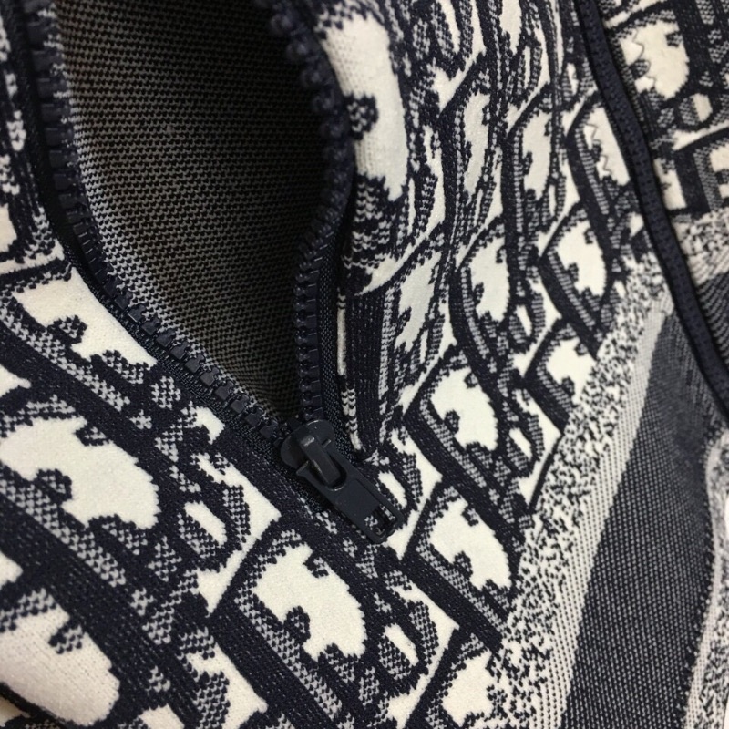Bộ đồ dệt kim mới logo hoa lá cũ Áo khoác cardigan có dây kéo dài tay + quần short, màu xanh đậm dior CD