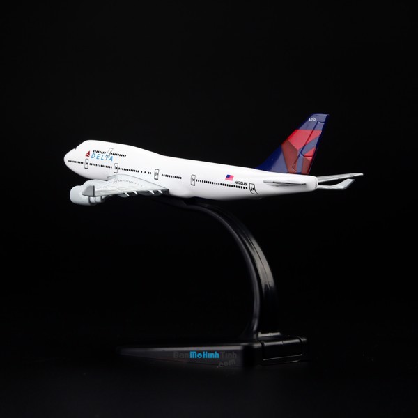Mô hình máy bay Delta Air Lines Boeing B747 16cm Everfly