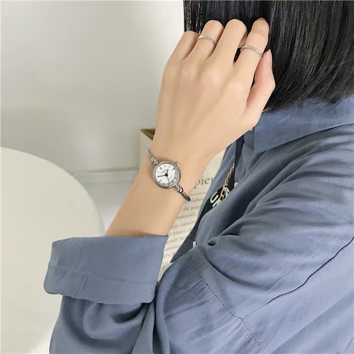 Đồng hồ nữ Ulzzang dây kim loại 3 kim | BigBuy360 - bigbuy360.vn