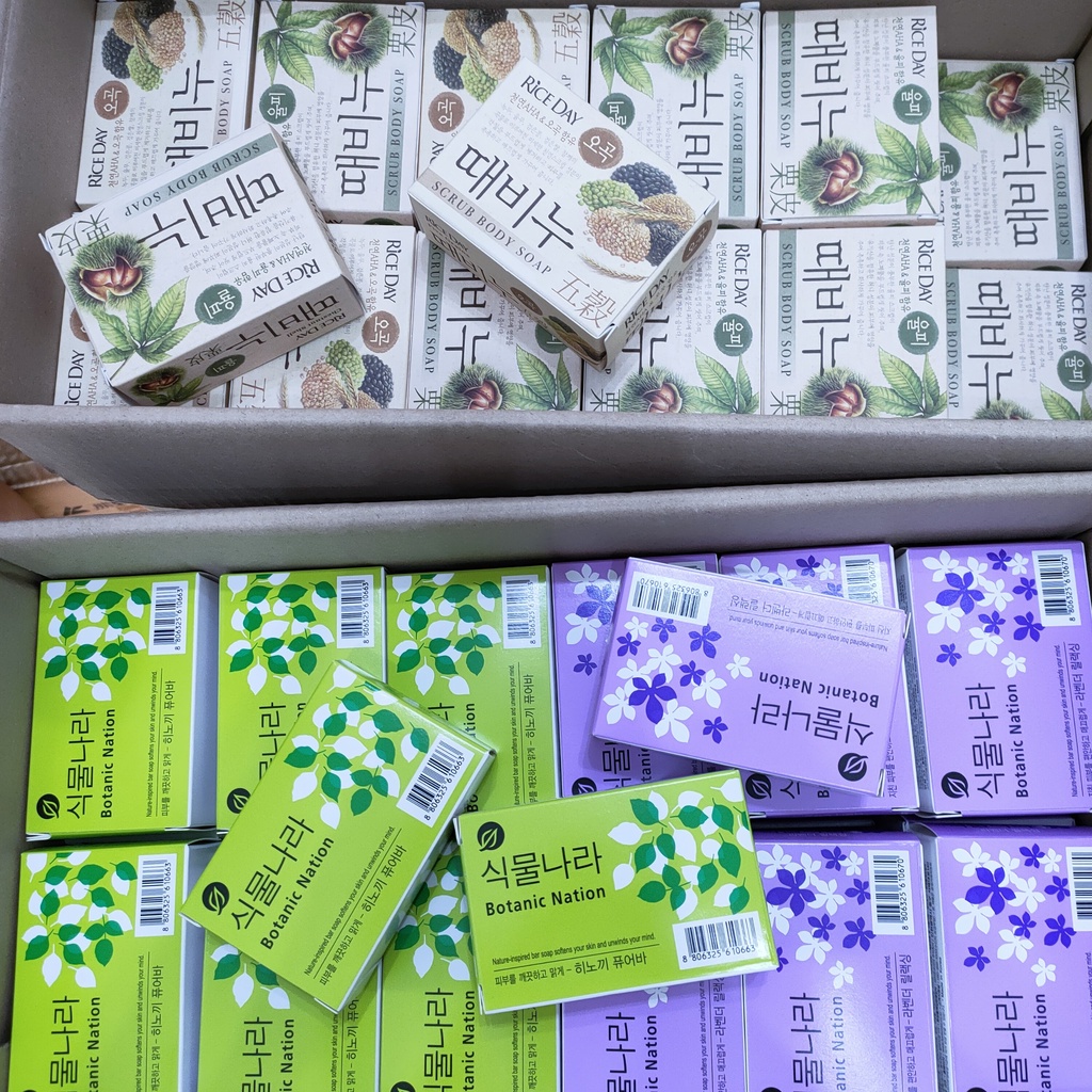 xà phòng tắm thảo dược thiên nhiên chiết xuất bạc hà Hàn Quốc, xà phòng cục soap trắng da ngừa mụn | BigBuy360 - bigbuy360.vn