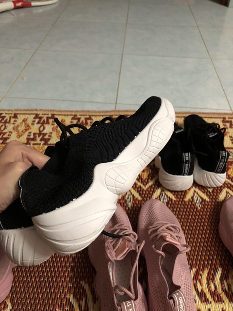 Giày thể thao !!!