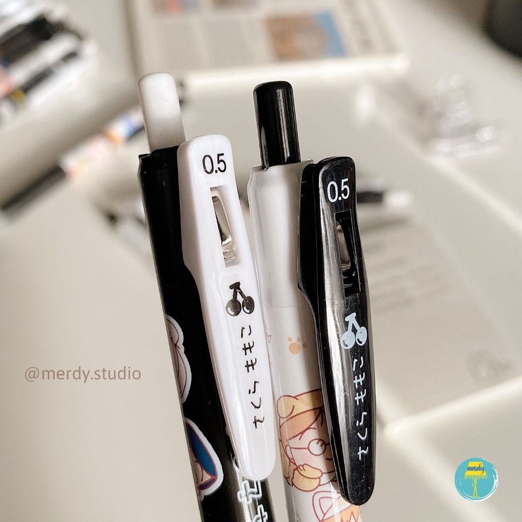 Bút bấm Chibi Maruko-chan mực đen ngòi 0.5mm