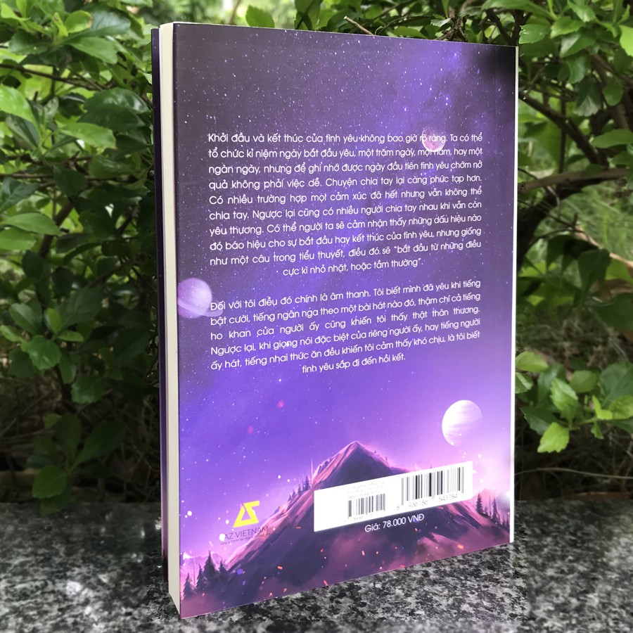 Sách - Thế Giới Sẽ Chẳng Có Gì Thay Đổi Kể Cả Khi Bạn Khóc (Tặng kèm Bookmark) | BigBuy360 - bigbuy360.vn