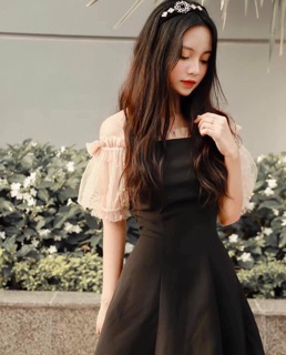 Đầm trễ vai đính ngọc