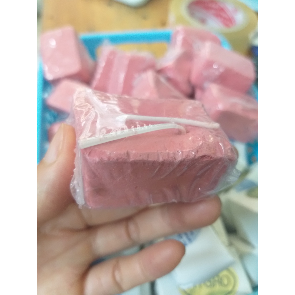 VIÊN KHOÁNG CANXI TRẮNG  / ĐỎ  CHO CHIM VẸT