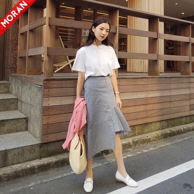 CHÂN VÁY KẺ ĐUÔI CÁ