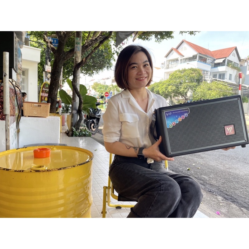 LOA KARAOKE XÁCH TAY NHẬP KHẨU HÀN QUỐC T18