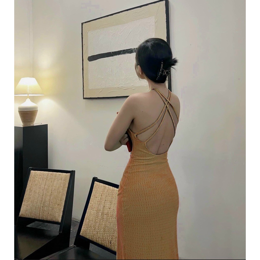 Đầm yếm hở lưng 4 dây chéo ôm body dáng dài sexy , chất thun gân mềm mịn