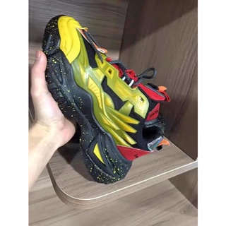 sneaker Phien bản giới hạn - phong cách hàn quốc