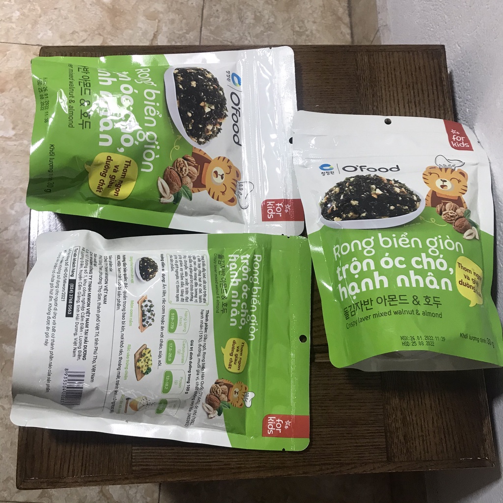 Combo 3 gói rong biển trộn cơm Ofood ngon tiện lợi, rong biển giòn trộn óc chó, hạnh nhân trộn cơm, cháo cho bé gói 30g