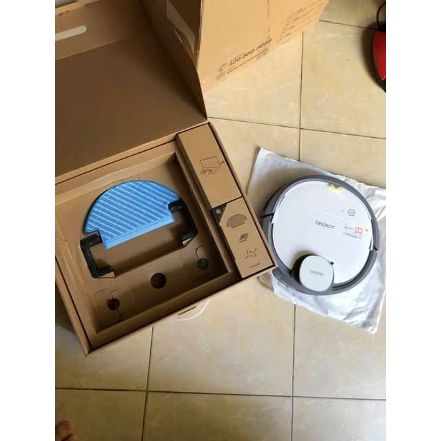 Robot Lau Nhà Hút Bụi Ecovacs Deebot DN36 OZMO900 hàng trưng bày