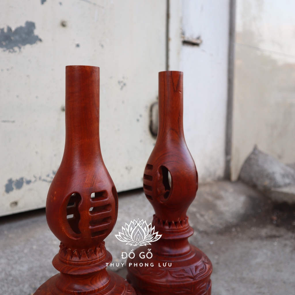 Đôi đèn dầu thắp sáng trang trí gỗ hương cao 45cm