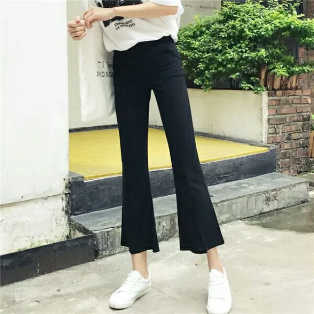 Quần ống loe có xẻ ulzzang