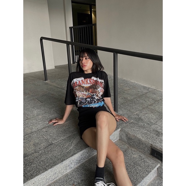 BLANK | Áo Thun HOLIDAY Tay Lỡ Unisex - Đen/Trắng Cổ Tròn