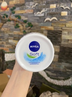 Kem dưỡng ẩm Nivea Soft Đức