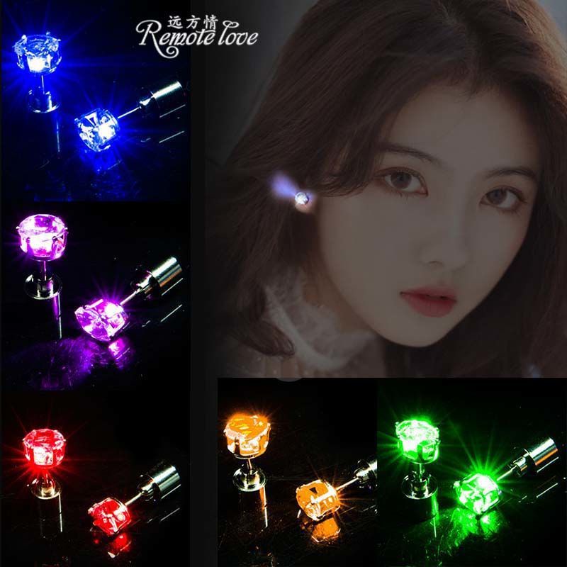 Khuyên Tai Đèn LED Dạ Quang Thời Trang Năm Mới E879vV6d|Semaisi