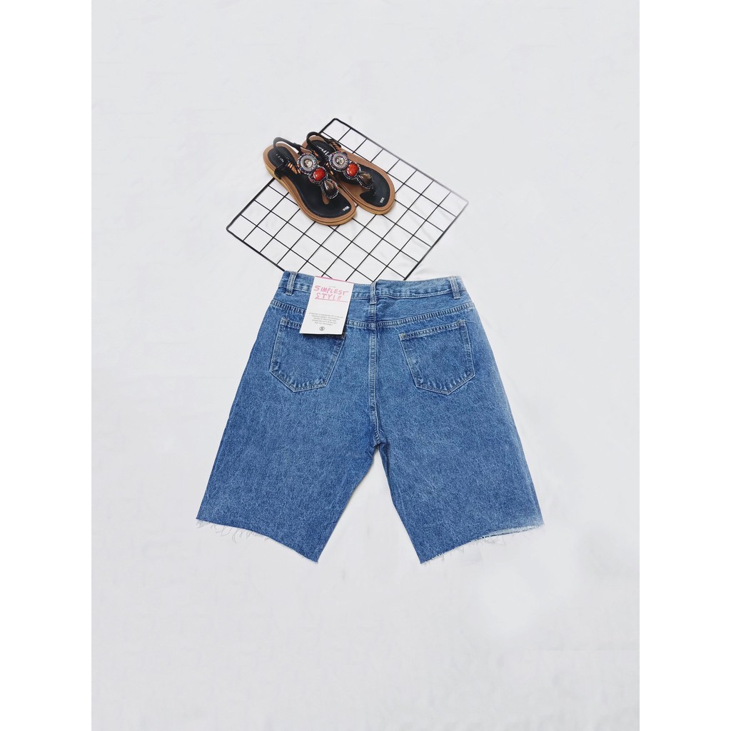 (hình thật) Quần jean lửng mickey 2 màu đậm nhạt rách 1 bên cá tính - TL03 (phom to)