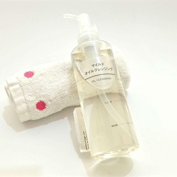 Dầu tẩy trang Muji Oil Cleansing 200ml của Nhật Bản làm sạch mọi loại da