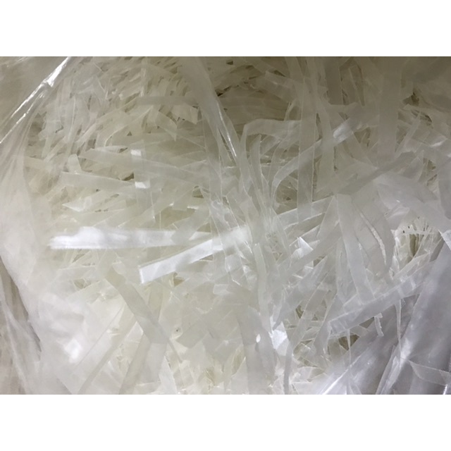 Bánh tráng cắt sợi loại mỏng và loại dày