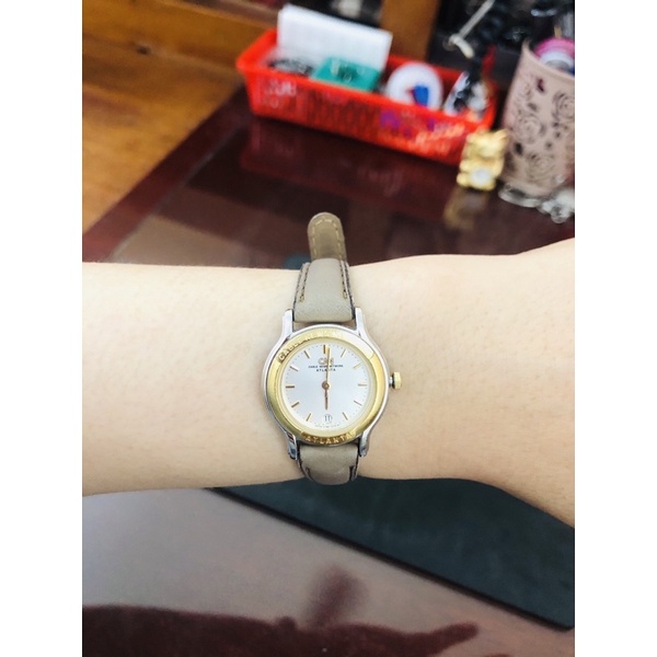 Đồng hồ nữ si nhật hiệu Cable