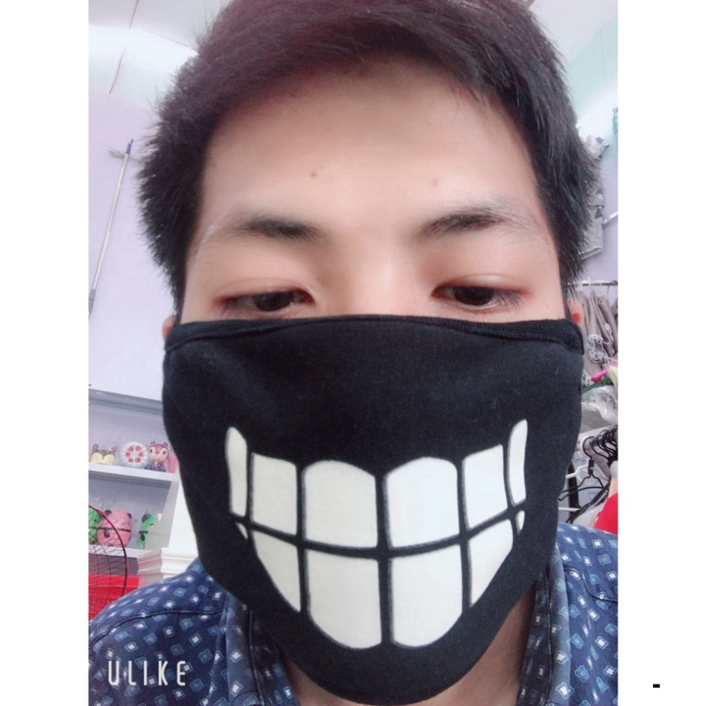 Khẩu trang hàm răng thiết kế vải cotton in hình hoạt hình màu đen chống bụi độc đáo Anime Manga phong cách Nhật Bản