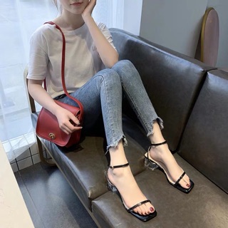 Sandal cao gót quai mảnh