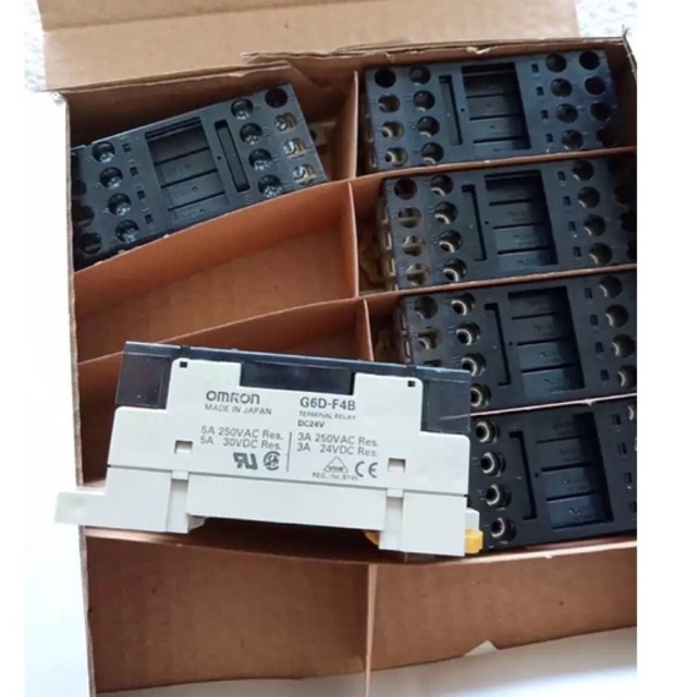 0mr0n G6d-f4b DC24V Ổ cắm rơle đầu cuối 24VDC 5A W / (4 Cái) G6d-1A-ASI-24VDC 5VDC 12vdc G6d-f4b