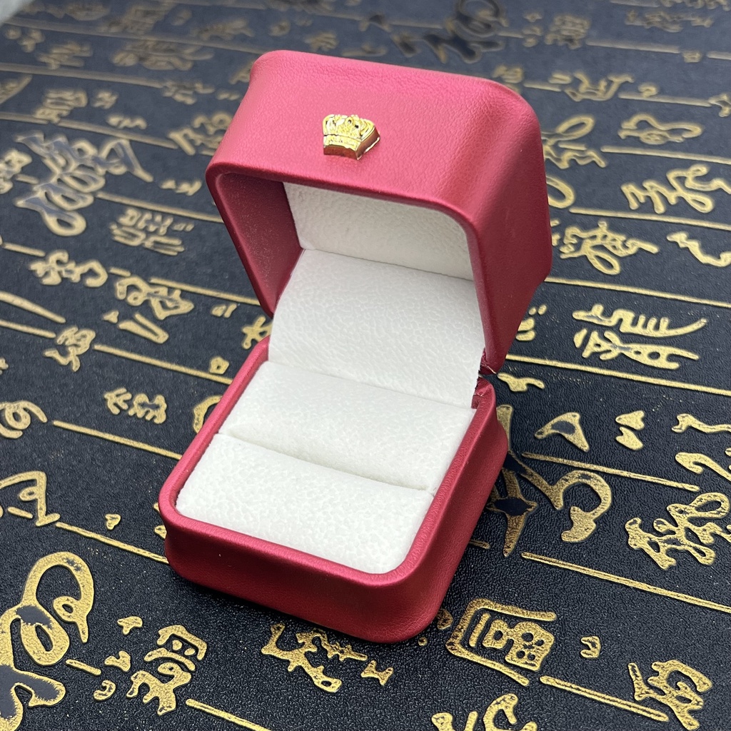 Hộp Nhẫn Hình Vương Miện Đẹp Mắt Sang Trọng