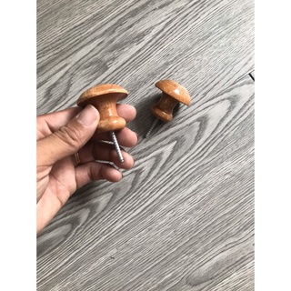 Núm buộc dây vén rèm cửa bằng gỗ