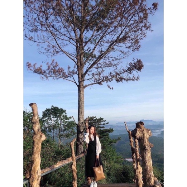 Album Sét Áo Sơ Mi Trắng + Yếm/ Chân Váy Siêu Xinh