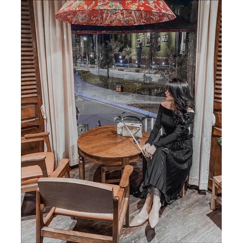 CHÂN VÁY VIỀN LỚP REN SIÊU HOT | BigBuy360 - bigbuy360.vn