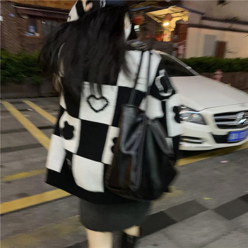 Áo sweater cổ tròn dáng rộng in hình gấu phong cách Hàn Quốc