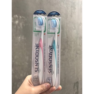 Bàn chải đánh răng Sensodyne Multicare Soft