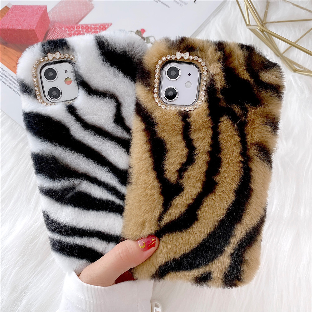 Fashion Leopard Print Plush Casing for iPhone 11 Pro Max SE2 X XS Max XR 7 8 6 6s Plus Case TPU Solicone Drop Protection Leather Cover