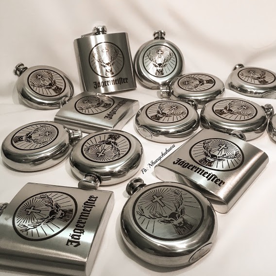 Hipflask  Jagermeister kèm phễu - 170ml.