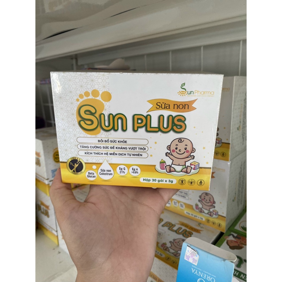 Sữa non Sunplus giúp bé ăn ngon ngủ sâu giấc không quấy khóc hộp 30 gói + quà tặng