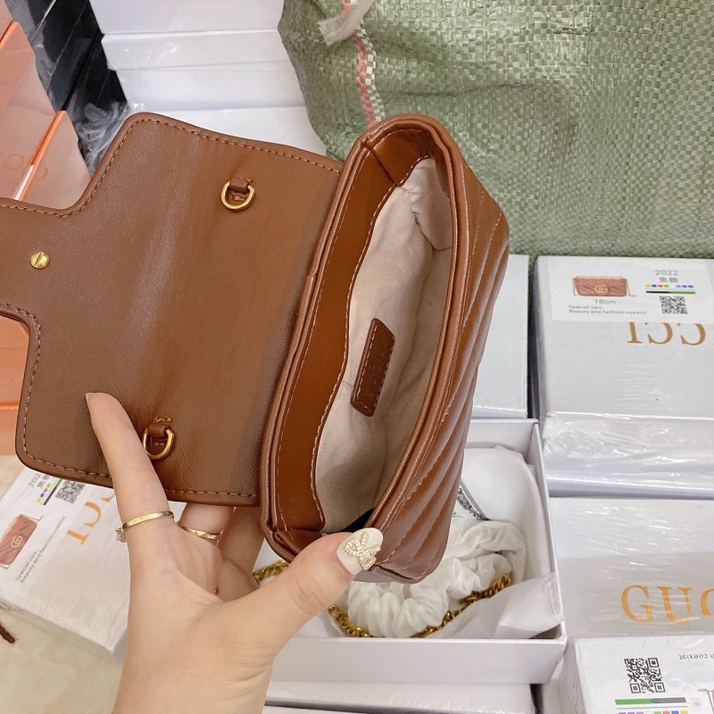 Túi khoá G nâu tây size 18cm fullbox