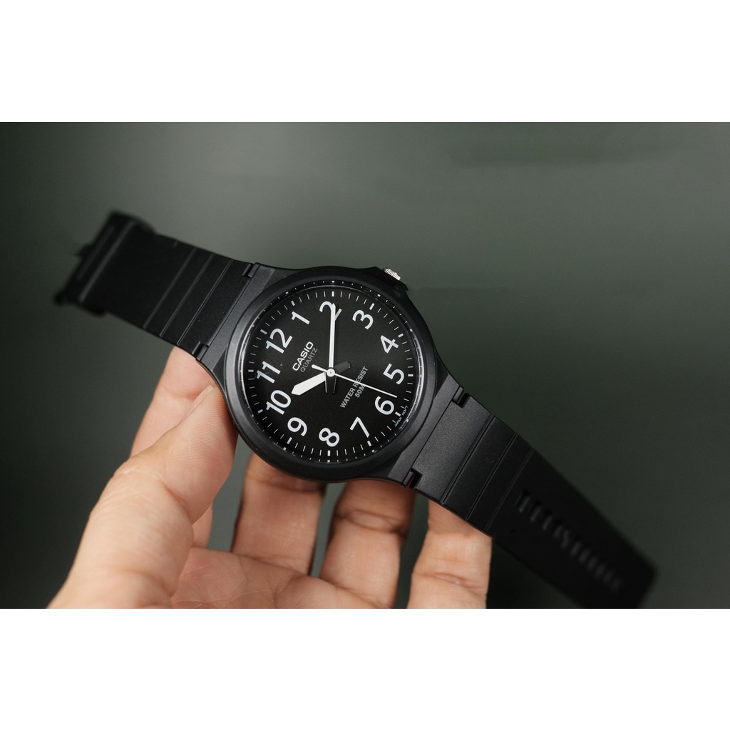 Đồng hồ nam dây nhựa Casio Standard chính hãng Anh Khuê MW-240 Series (43mm)