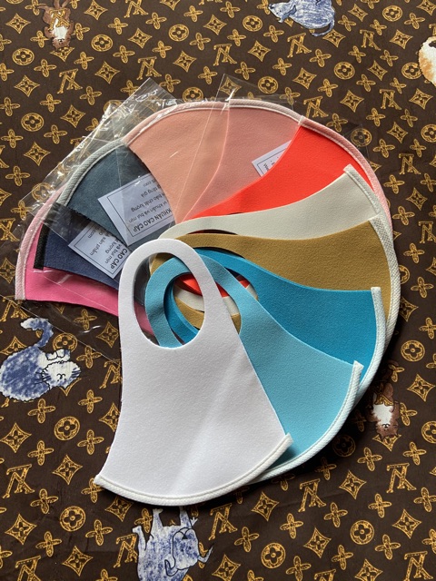 KHẨU TRANG VẢI NỈ XẢ HẾT KHO | BigBuy360 - bigbuy360.vn